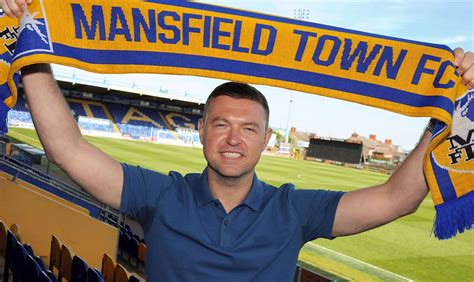 mansfield town fc new manager